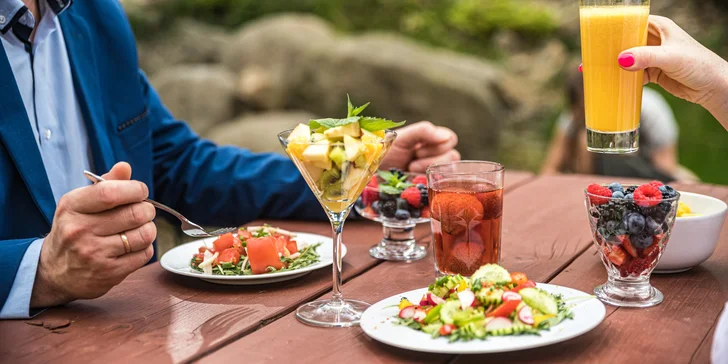 Relaxačný pobyt v horách: hotel v Karpaczi s polpenziou a neobmedzeným wellness