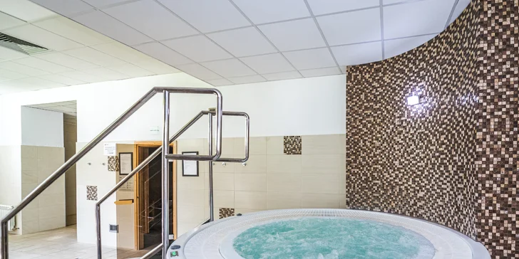 Relaxačný pobyt v horách: hotel v Karpaczi s polpenziou a neobmedzeným wellness