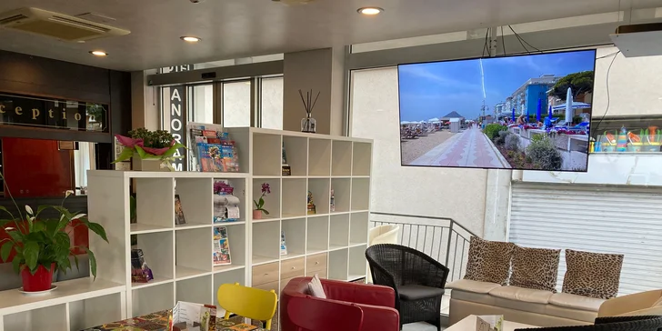 Talianske Jesolo: 3* hotel priamo na pláži a raňajky alebo polpenzia