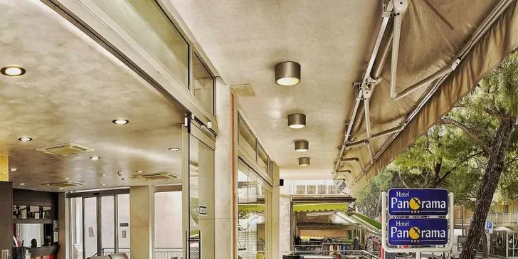 Talianske Jesolo: 3* hotel priamo na pláži a raňajky alebo polpenzia