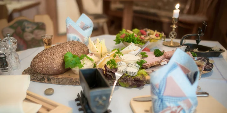 Pohoda v Sasku: 4* hotel s raňajkami aj polpenziou, neobmedzený wellness, výlety do prírody