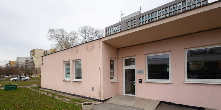 Masáž chrbta či tela, bankovanie, Lomi Lomi alebo myofasciálna masáž