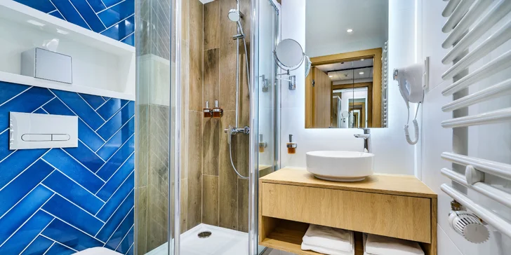 Best Western Hotel Jurata na polostrove Hel len kúsok od mora: neobmedzený wellness, raňajky alebo polpenzia