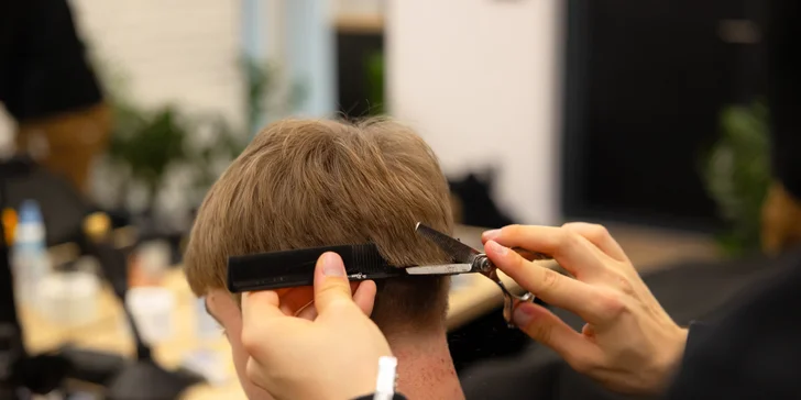 Pánsky strih, fade aj úprava brady u junior barbera