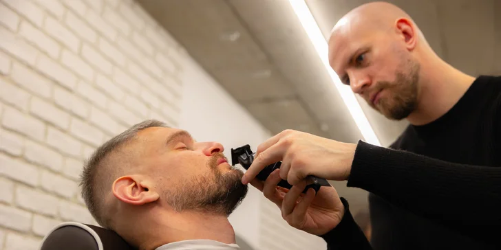 Pánsky strih, fade aj úprava brady u junior barbera