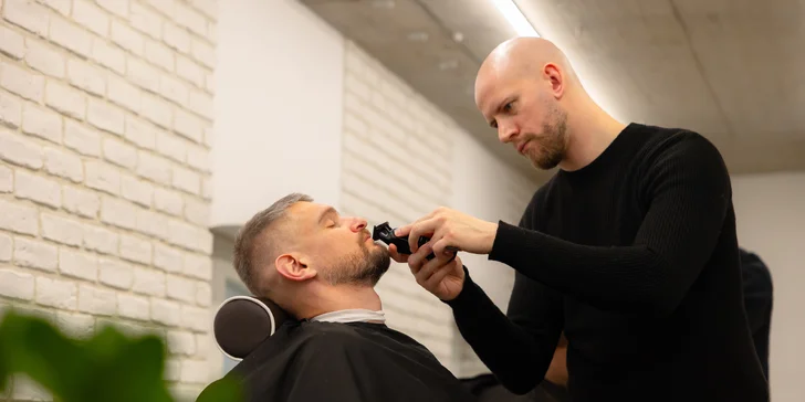 Pánsky strih, fade aj úprava brady u junior barbera