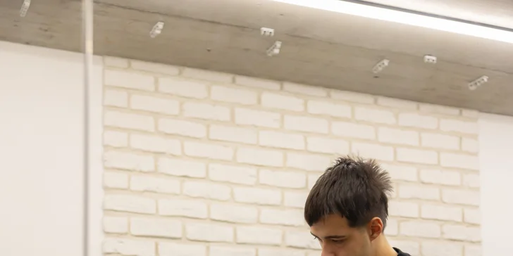 Pánsky strih, fade aj úprava brady u junior barbera