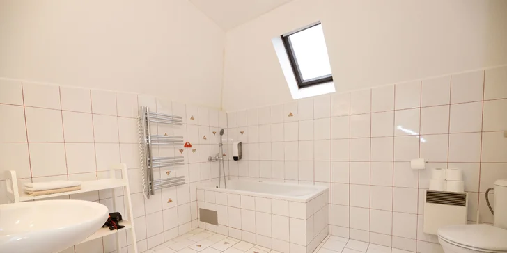 Pobyt v srdci Mělníka až pre 6 osôb: raňajky aj zľava do reštaurácie