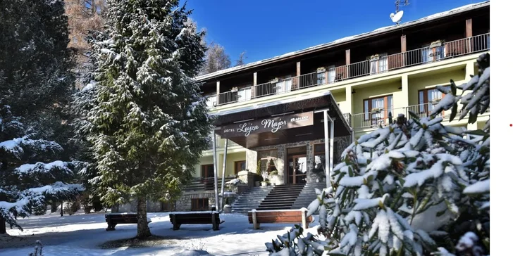 Pobyt v hoteli s raňajkami aj wellness v nádhernej prírode Tatranskej Lomnice