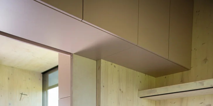 Netradičné ubytovanie v ulite: domček s premyslenými detailmi až pre 5 osôb