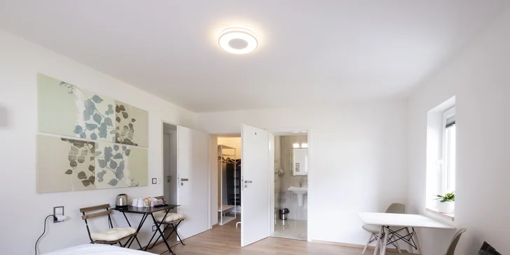 Pobyt v Peci pod Sněžkou až pre 6 osôb: raňajky, fľaša vína aj sauna