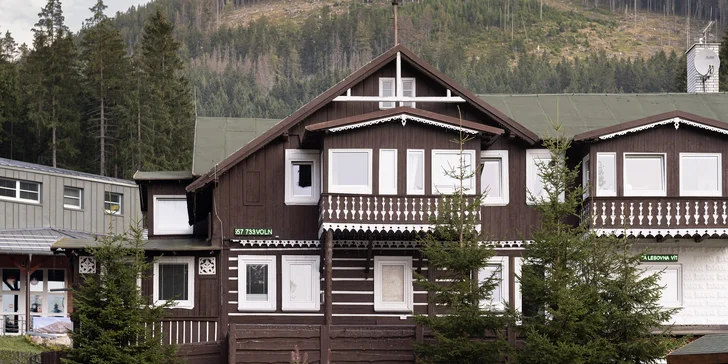 Pobyt v Peci pod Sněžkou až pre 6 osôb: raňajky, fľaša vína aj sauna