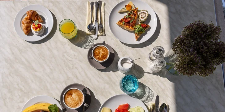 Dovolenka v chorvátskom Gradaci: 4* hotel pri pláži, s raňajkami alebo polpenziou