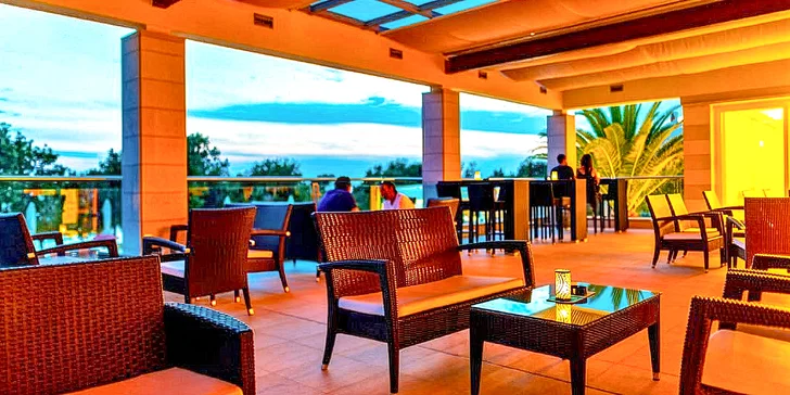 Dovolenka v Chorvátsku: polpenzia alebo all inclusive, wellness, bazény aj pláž