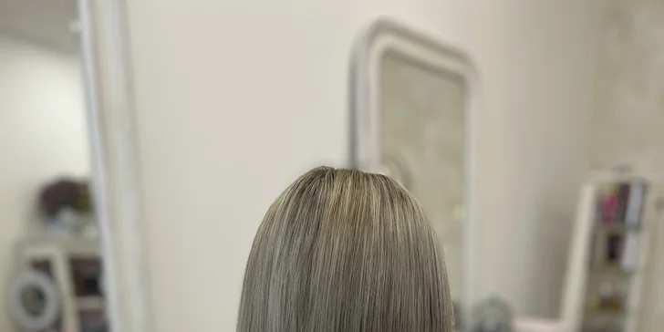 Predĺženie a zahustenie vlasov nano spojmi aj posúvanie a údržba