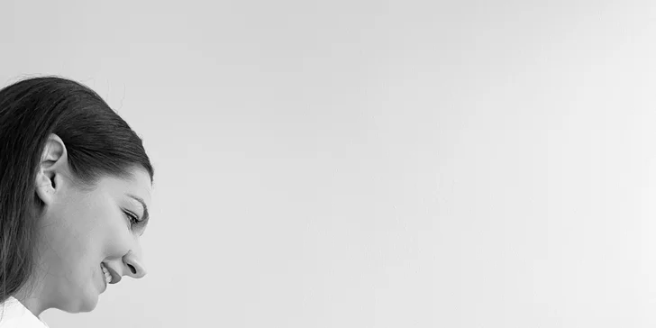 Omladenie bez chirurgického zákroku: HIFU ošetrenie celej tváre a podbradku