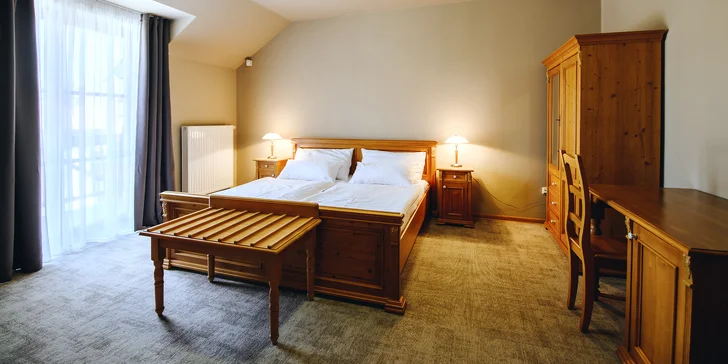 Pobyt na juhu Moravy s raňajkami, večerou aj ochutnávkou vín a syrovým tanierom