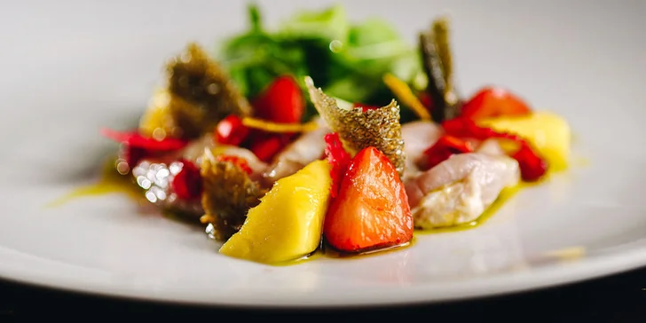 Pobyt na juhu Moravy s raňajkami, večerou aj ochutnávkou vín a syrovým tanierom