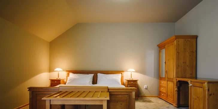 Pobyt na juhu Moravy s raňajkami, večerou aj ochutnávkou vín a syrovým tanierom