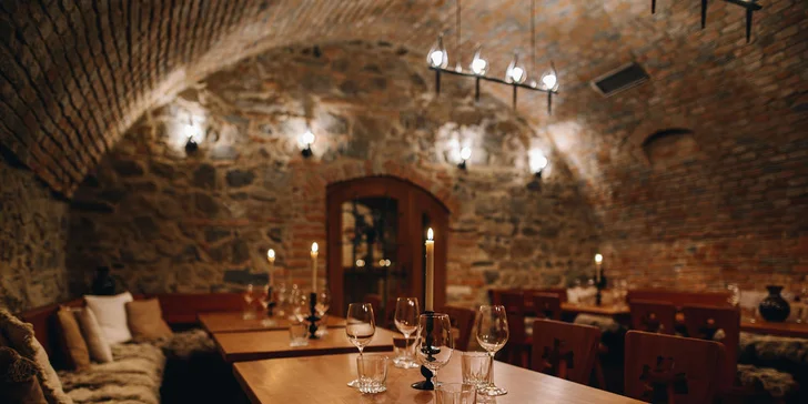 Pobyt na juhu Moravy s raňajkami, večerou aj ochutnávkou vín a syrovým tanierom