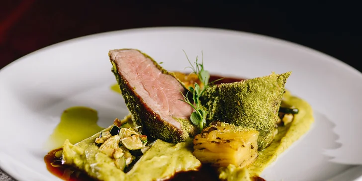 Pobyt na juhu Moravy s raňajkami, večerou aj ochutnávkou vín a syrovým tanierom