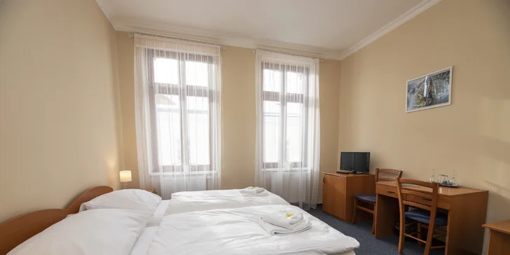 Naberte sily v Tepliciach: oddychový pobyt v kúpeľnom meste s raňajkami a sektom