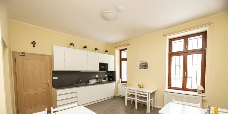 Naberte sily v Tepliciach: oddychový pobyt v kúpeľnom meste s raňajkami a sektom