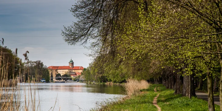 Dovolenka v Poděbradoch: apartmán alebo izba s raňajkami, 3 km od centra a kolonády