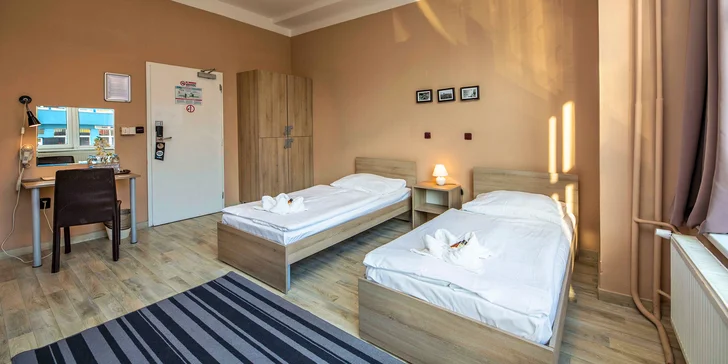 Hostel v pražských Holešoviciach, vrátane bufetových raňajok, bazéna a sauny