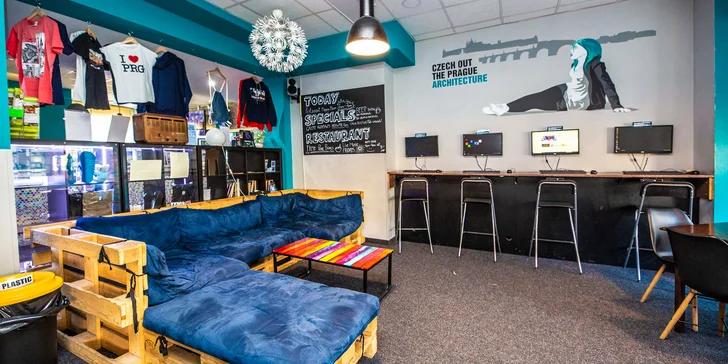 Hostel v pražských Holešoviciach, vrátane bufetových raňajok, bazéna a sauny