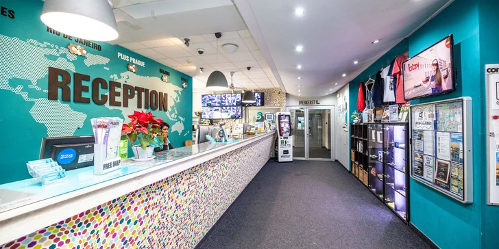 Hostel v pražských Holešoviciach, vrátane bufetových raňajok, bazéna a sauny