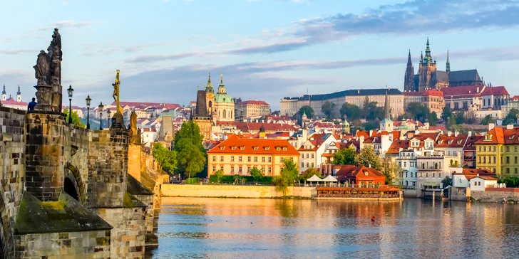 Hostel v pražských Holešoviciach, vrátane bufetových raňajok, bazéna a sauny