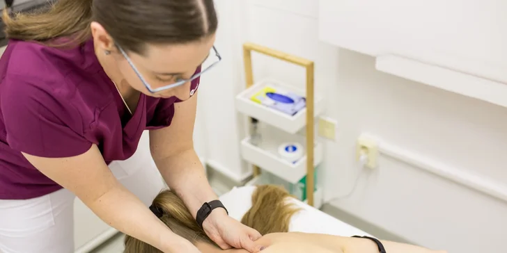 Rôzne druhy fyzioterapie: pri migréne, bolestiach sánky, SM systém alebo fyziomasáž