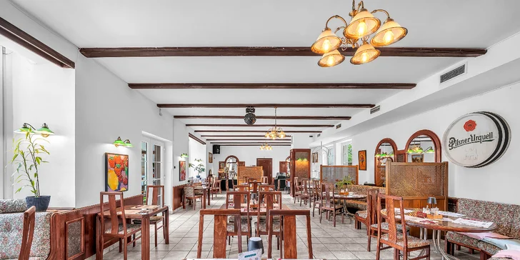 Oddych v pokojnej časti Mariánskych Lázní: pobyt s jedlom aj wellness procedúrami