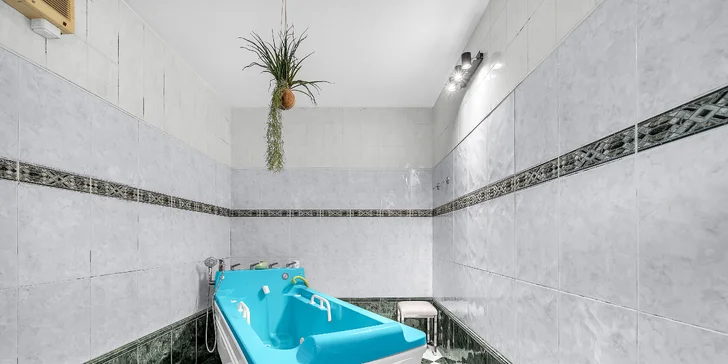 Oddych v pokojnej časti Mariánskych Lázní: pobyt s jedlom aj wellness procedúrami