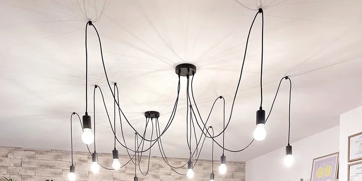 Zážitkové maľovanie obrazov: neónové alebo odtlačkami rastlín, skupinové alebo aj individuálne