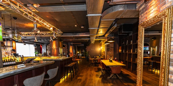 Pobyt v Prahe: moderný hotel v Karlíne s raňajkami, blízko metra aj električky