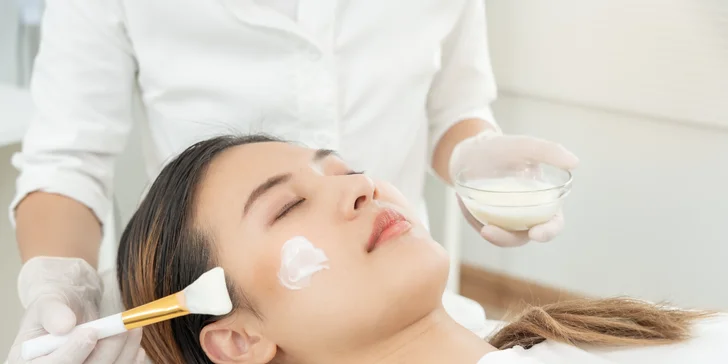 Tvárové ošetrenia: základné alebo vyživujúce čistenie pleti, wellness rituál či ošetrenie polynukleotidmi PDRN