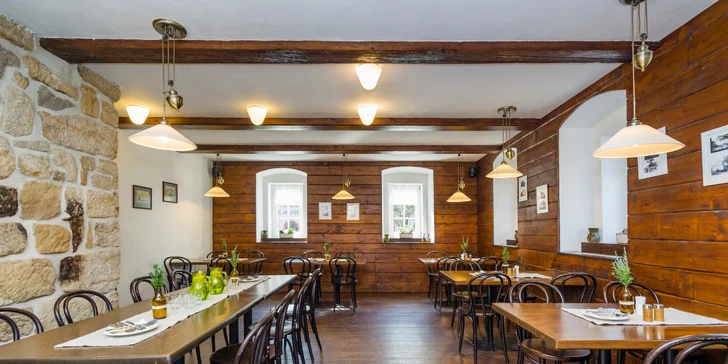 Pobyt v luxusnej senníku v Českom Švajčiarsku s raňajkami aj kúpacou kaďou