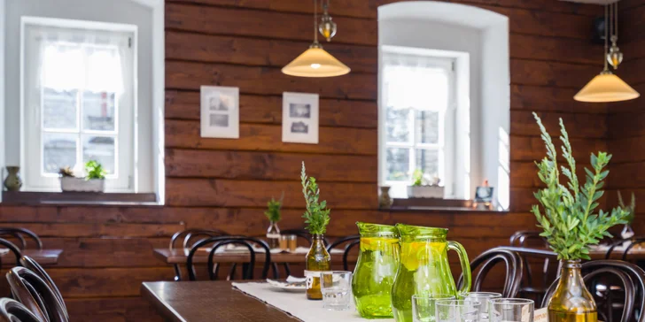 České Švajčiarsko: romantický pobyt v historickej hájovni, raňajky aj možnosť trojchodovej večere a sudu