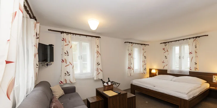 České Švajčiarsko: romantický pobyt v historickej hájovni, raňajky aj možnosť trojchodovej večere a sudu