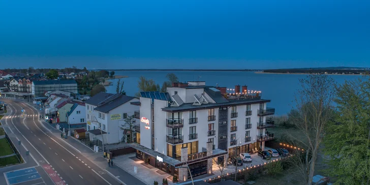 Hurá na Balt: 3* hotel pri jazere Jamno, raňajky aj polpenzia, neobmedzený wellness