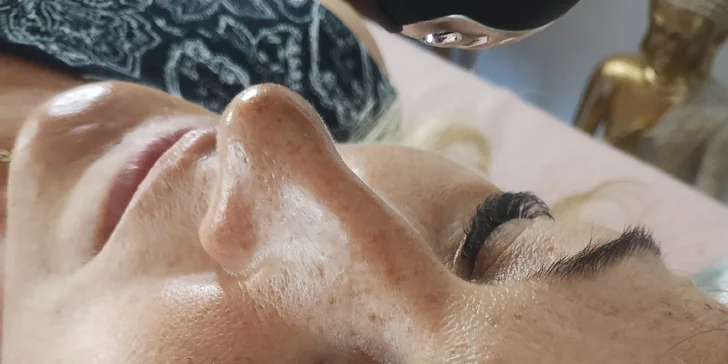 Zvodný pohľad s volume mihalnicami alebo darčeková poukážka