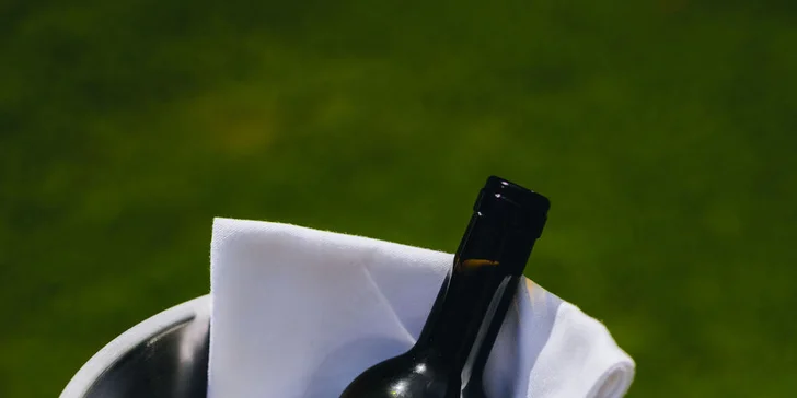 Moravský kras: nádherné ubytovanie v prírode s polpenziou aj vínom a privátnym wellness