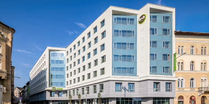 Pobyt v Budapešti na nábreží Dunaja s raňajkami