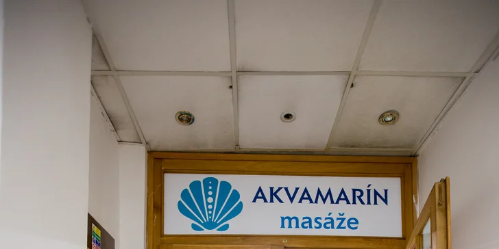 Antistresová masáž hlavy, aroma masáž, ajurvédska masáž, masáž morskými mušľami