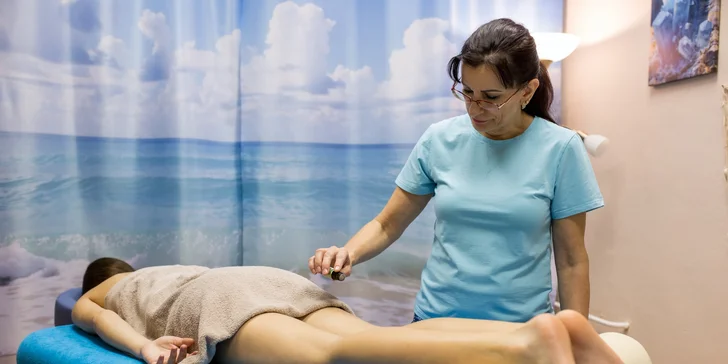 Antistresová masáž hlavy, aroma masáž, ajurvédska masáž, masáž morskými mušľami