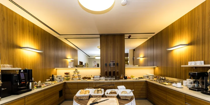 4* hotel len 2 min. od kolonády: jedlo, neobmedzený wellness aj procedúry