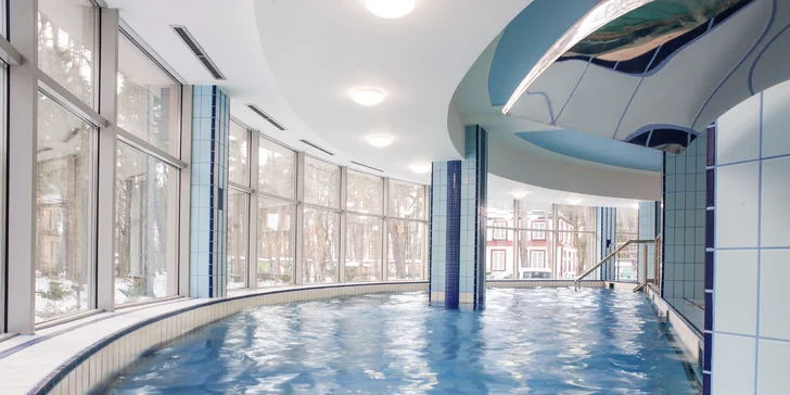 Dovolenka pri Balte: hotel v Ustronie Morskie, vrátane stravy, neobmedzeného wellness a výletu loďou