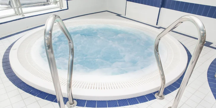 Dovolenka pri Balte: hotel v Ustronie Morskie, vrátane stravy, neobmedzeného wellness a výletu loďou